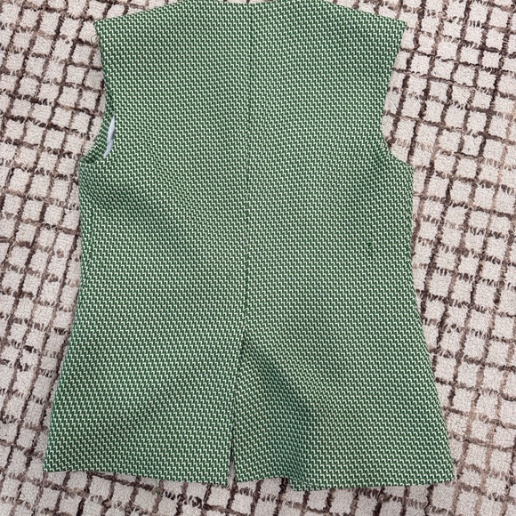Veronica Beard Green Textured Vest with White Accents - Picture 2 of 5